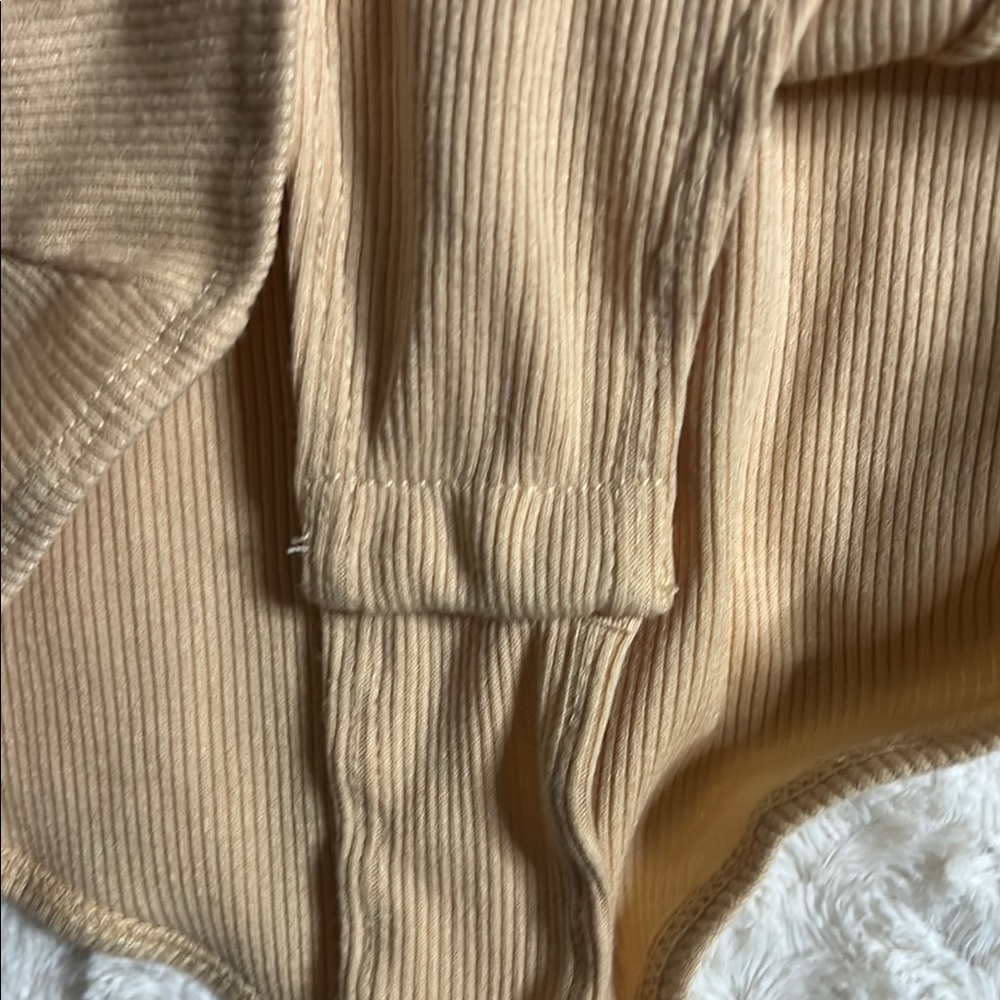 Lulu's Tan Ribbed Bodysuit with Cap Sleeves - Picture 3 of 7